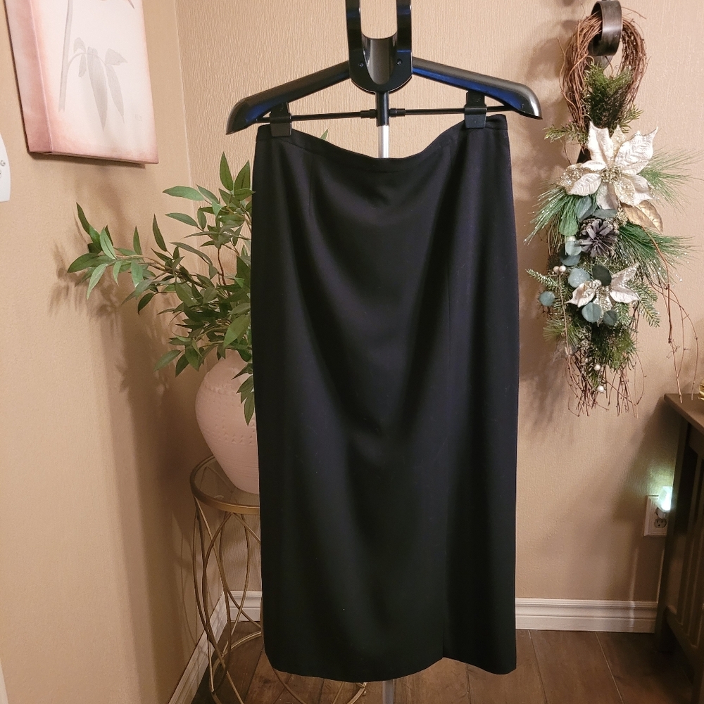 Jessica Black Pencil Skirt